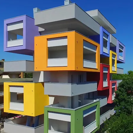 Stylish Downtown Apartment Bibione